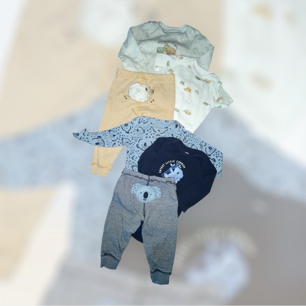 Carter’s 12 Month Boys Bundle - Picture 6 of 7